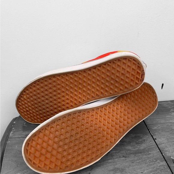 Vans Old Skool (Pool Vibes) size 13 Racing Red kiddie pool parrot palm tree A-22 - Picture 8 of 8